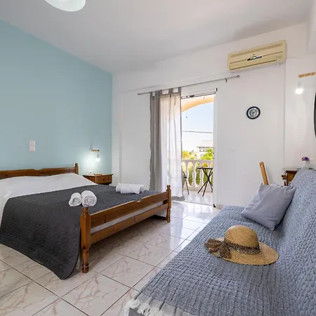 Palm Studios, 350m From Agios Sostis Beach, By Zantewize Apartament Agios Sostis (Zakynthos)