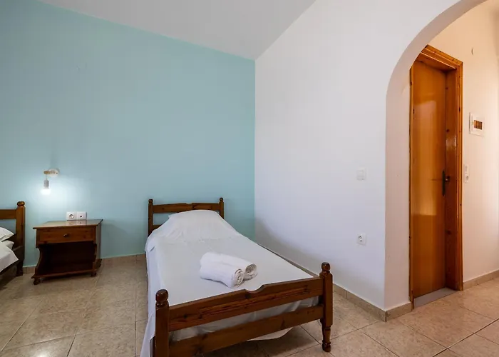 Apartment Palm Studios, 350m From Agios Sostis Beach, By Zantewize *